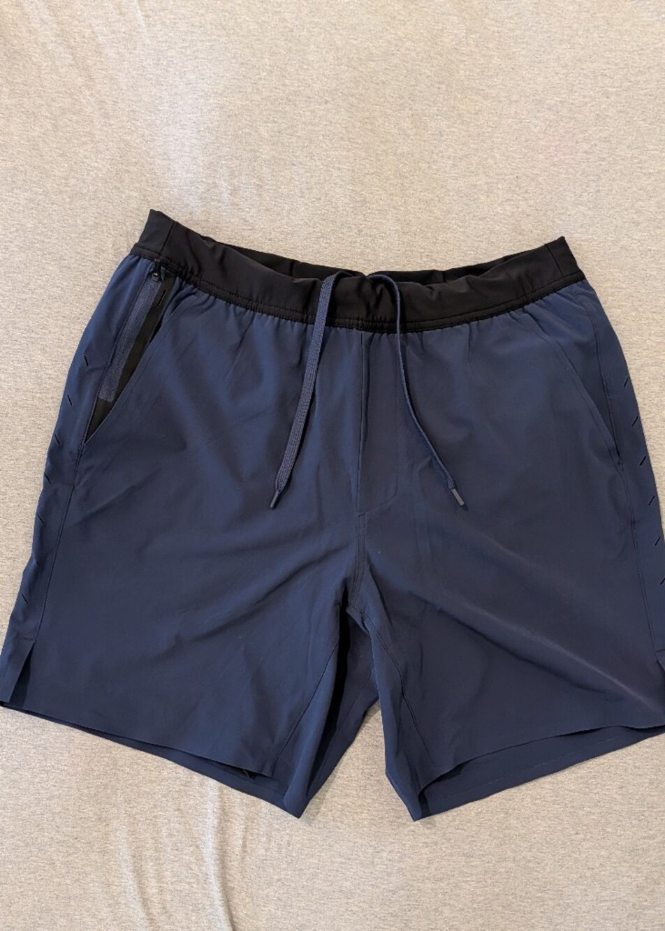 Ten Thousand Interval Short in Navy Large Workout